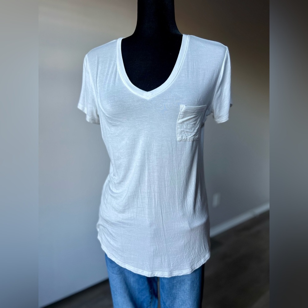 Classic White Short Sleeve Tee